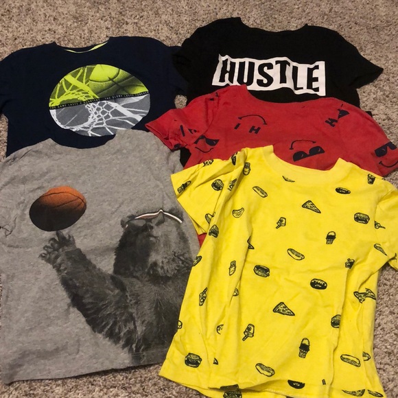 Old Navy Other - Lot of 5 size 4T shirts